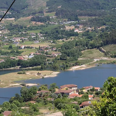 Casas Velhas * Santo Aleixo de Além Tamega