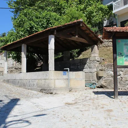 Casas Velhas Feriehus Santo Aleixo de Além Tamega